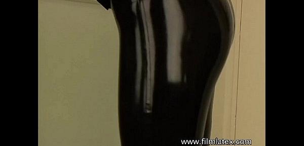  High heels latex babe Alicias sexy tight fetish wear in nylon pants and naughty